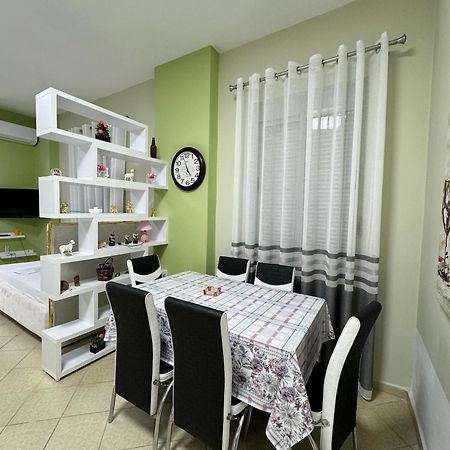 Solei Apartments ซารานเดอ ภายนอก รูปภาพ