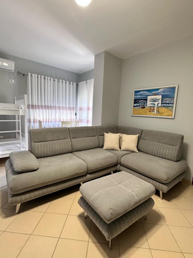 Solei Apartments ซารานเดอ ภายนอก รูปภาพ
